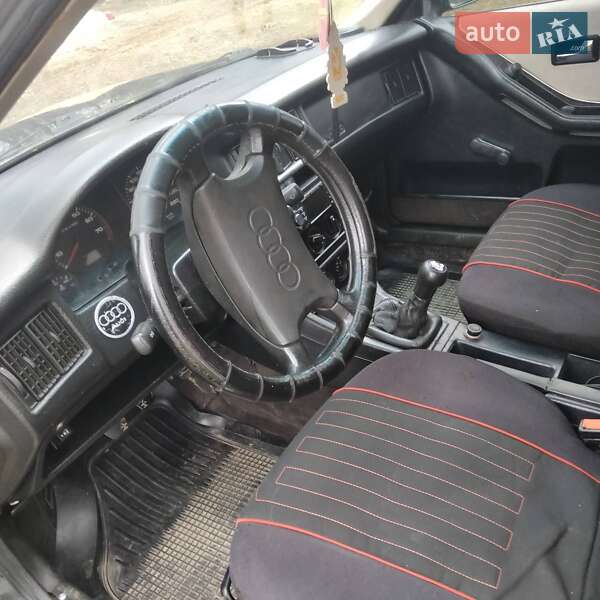 Седан Audi 80 1990 в Долине