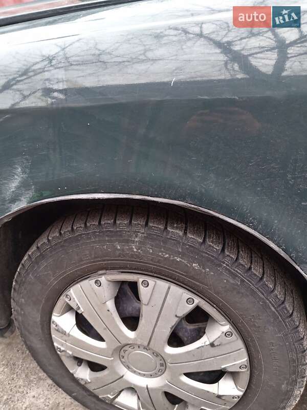 Седан Audi 80 1988 в Гоще