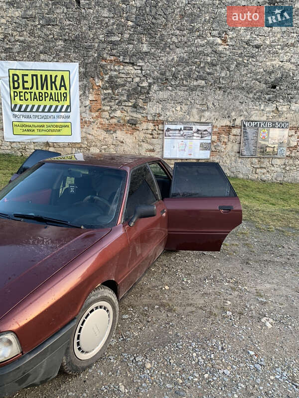 Седан Audi 80 1991 в Чорткові