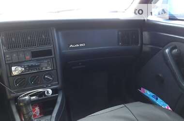 Седан Audi 80 1994 в 