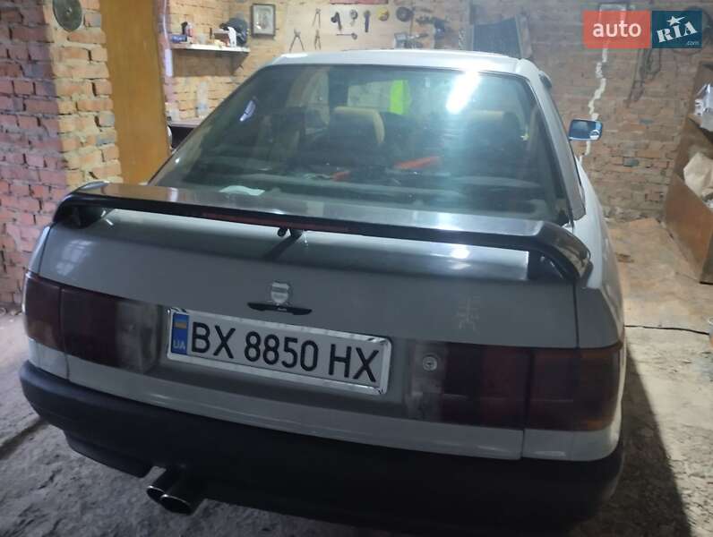 Седан Audi 80 1986 в Ярмолинцях