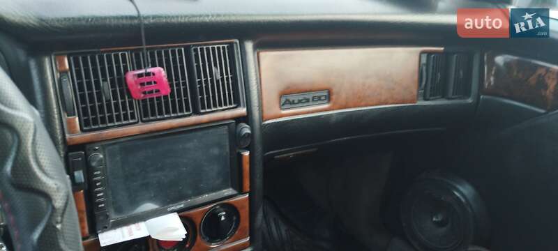 Седан Audi 80 1987 в Житомирі