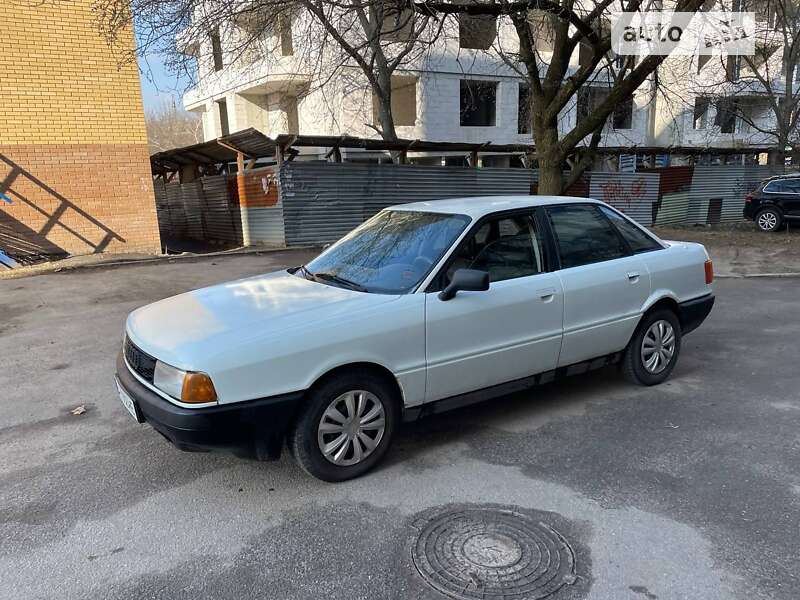 Седан Audi 80 1989 в Полтаві