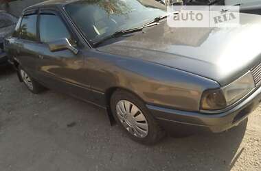 Седан Audi 80 1991 в Днепре