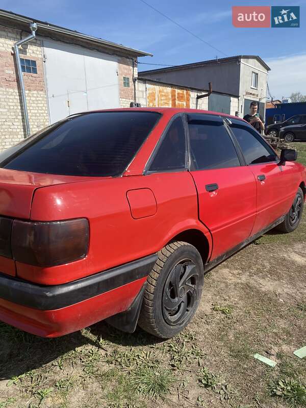 Седан Audi 80 1989 в Глухове