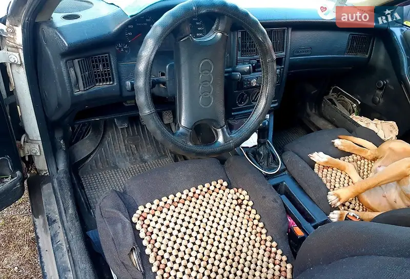 Audi 80
