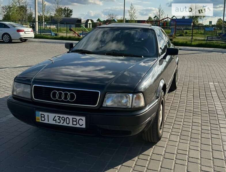 Седан Audi 80 1994 в Полтаве