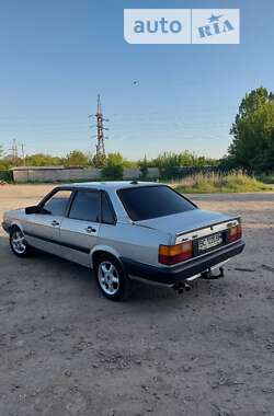 Седан Audi 80 1986 в Здолбунове