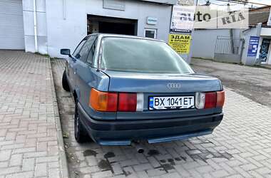 Седан Audi 80 1988 в Острозі