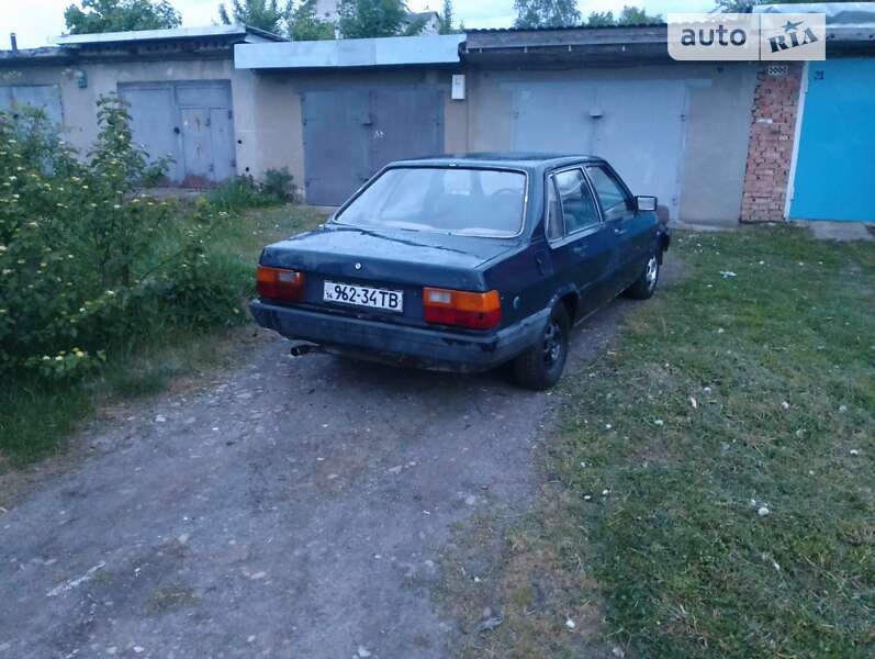 Седан Audi 80 1986 в Долине