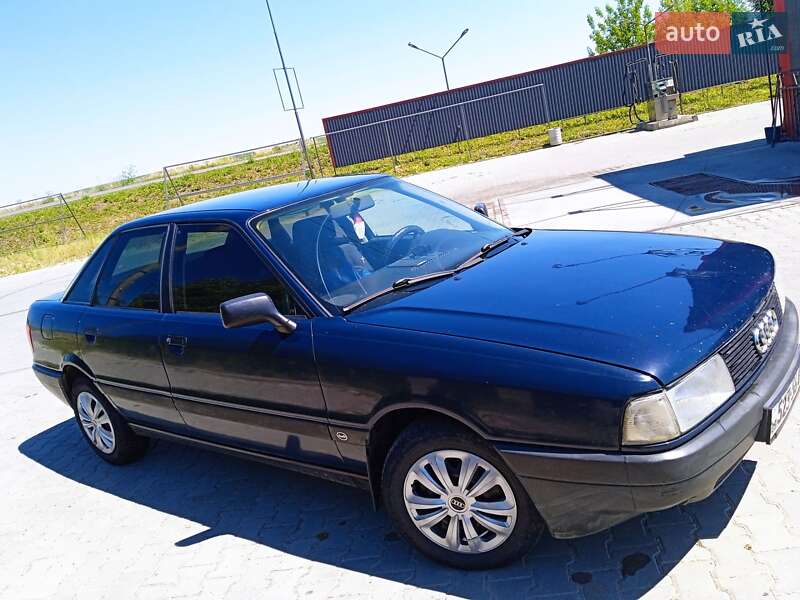 Седан Audi 80 1991 в Тлумаче фото 3 Седан Audi 80 1991 в Тлумаче