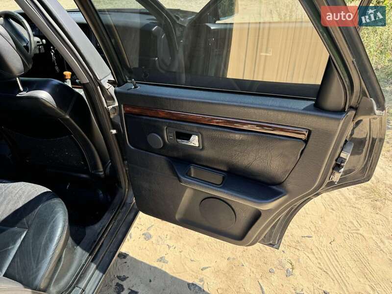 Универсал Audi 80 1994 в Киеве