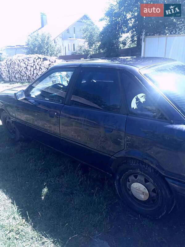 Седан Audi 80 1987 в Каменец-Подольском