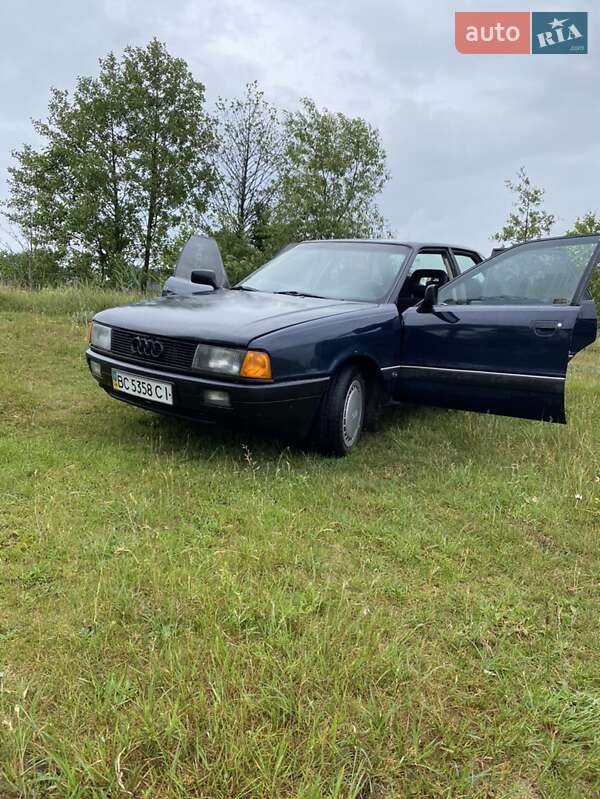Седан Audi 80 1988 в Рава-Русской