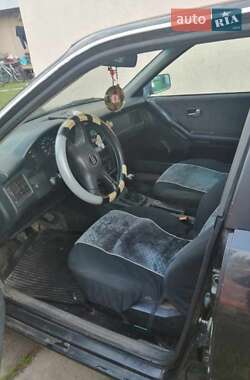 Седан Audi 80 1993 в Кам'янці-Бузькій