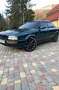 Седан Audi 80 1993 в Яремче