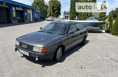 Седан Audi 80 1988 в Гайсину