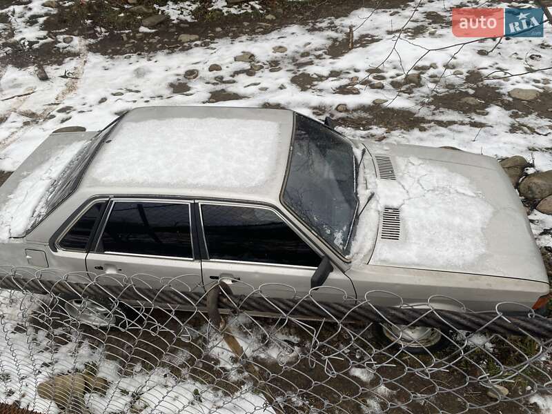 Седан Audi 80 1986 в Надвірній фото 2 Седан Audi 80 1986 в Надвірній