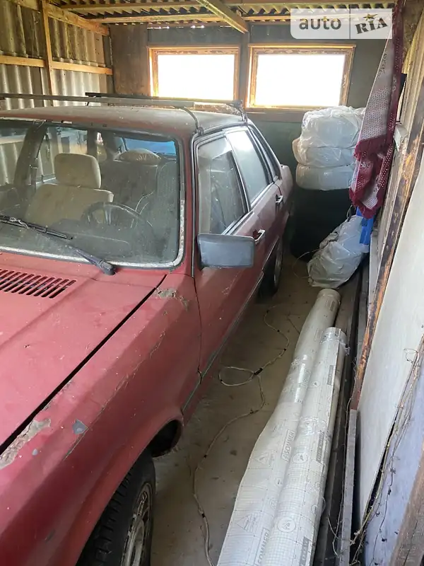 Audi 80 1983 VIN WAUZZZ81ZDA145484 фото оголошення 3 з 33