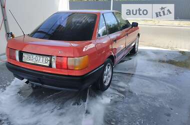 Седан Audi 80 1988 в Ірпені