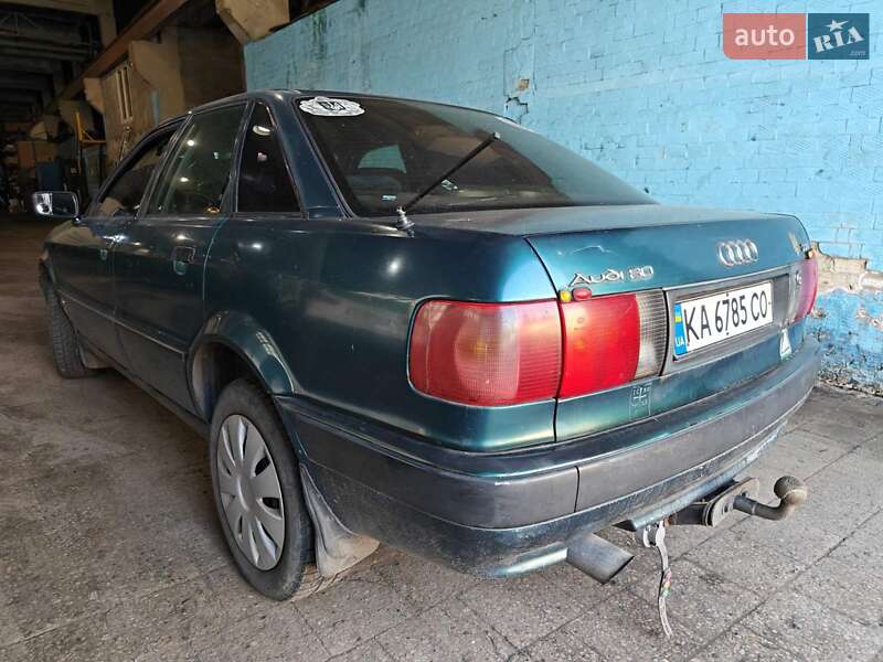 Седан Audi 80 1992 в Киеве