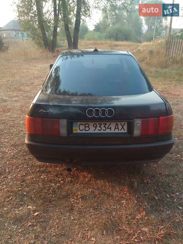 Седан Audi 80 1991 в Семеновке