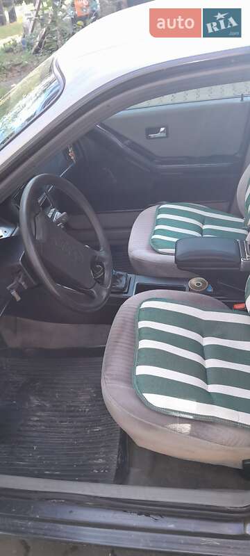 Седан Audi 80 1988 в Киеве