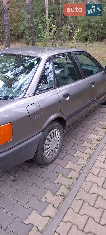 Седан Audi 80 1988 в Киеве