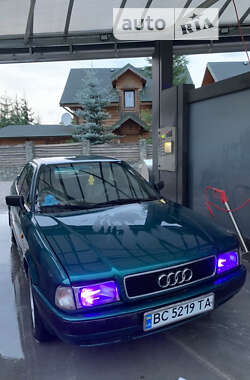 Седан Audi 80 1992 в Стрые