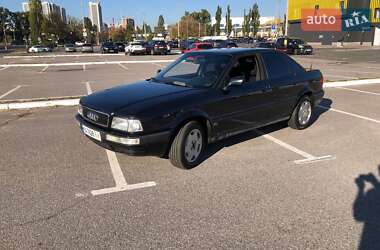 Седан Audi 80 1993 в Киеве