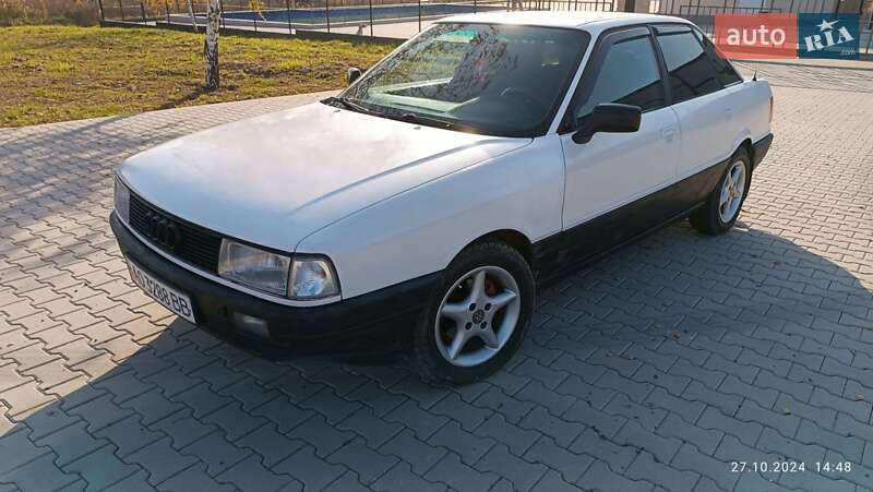 Седан Audi 80 1989 в Ужгороді