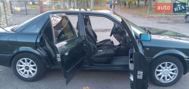 Седан Audi 80 1993 в Львове