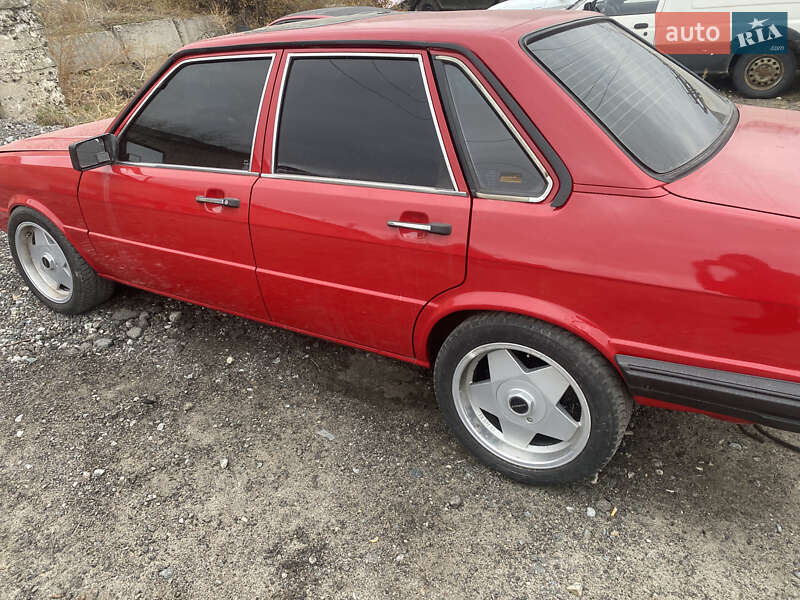 Audi 80 1984 Audi 80 1984