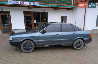 Седан Audi 80 1989 в Яблуниці