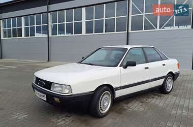 Седан Audi 80 1989 в Бершаді