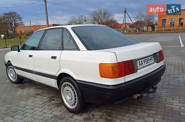 Седан Audi 80 1989 в Бершаді