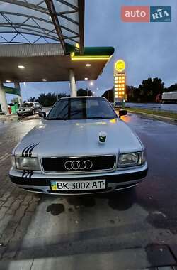 Седан Audi 80 1995 в Чорткові