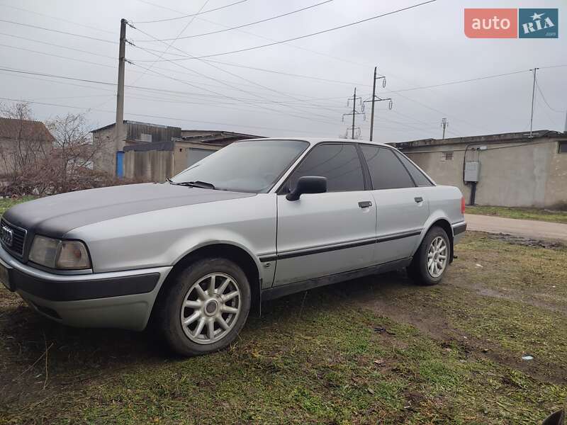 Седан Audi 80 1991 в Новодністровську