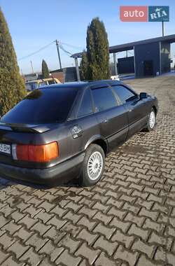 Седан Audi 80 1990 в 