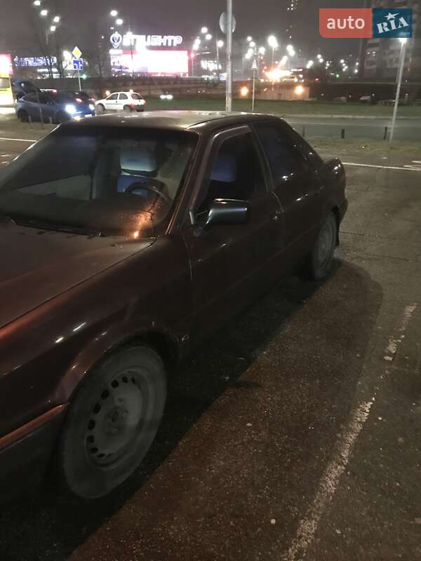 Седан Audi 80 1993 в Киеве фото 8 Седан Audi 80 1993 в Киеве