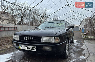 Седан Audi 80 1990 в Диканьці