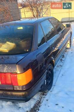 Седан Audi 80 1990 в 