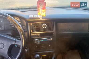 Седан Audi 80 1990 в 