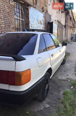 Седан Audi 80 1986 в 