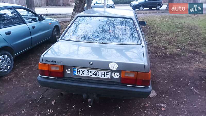 Седан Audi 80 1986 в Кам'янець-Подільському