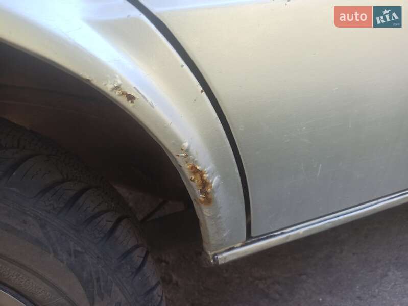 Седан Audi 80 1979 в Никополе