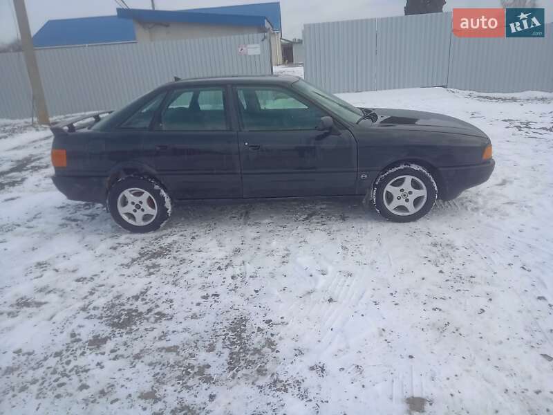 Седан Audi 80 1990 в Луцке