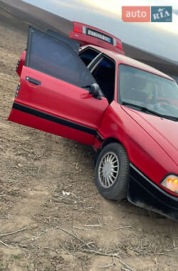 Седан Audi 80 1987 в 