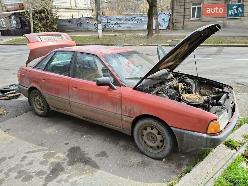 Седан Audi 80 1986 в Миколаєві