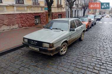 Седан Audi 80 1986 в 